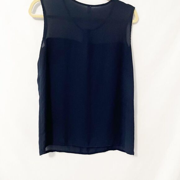 Tiara Women’s Navy Blue & White Sleeveless Blouse Size S - Picture 6 of 6